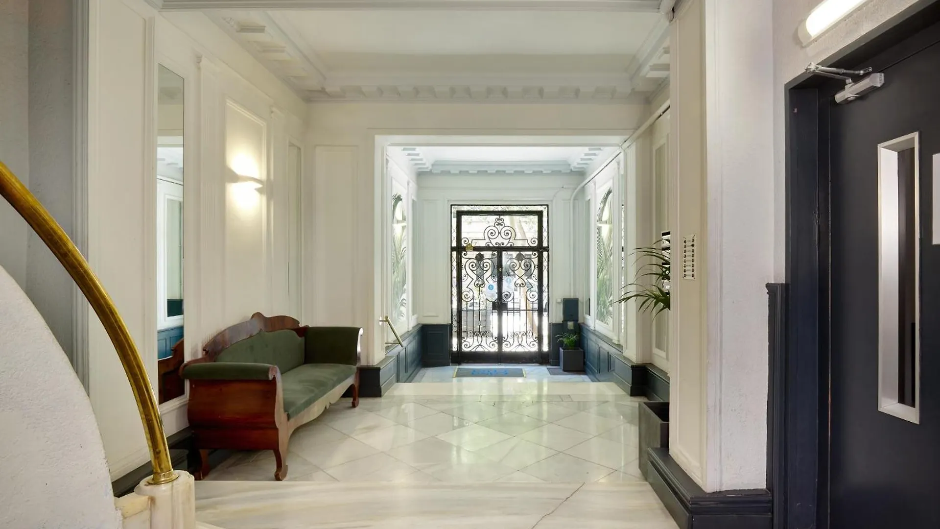 Апартаменты Casa Cosi - Eixample 2 Барселона