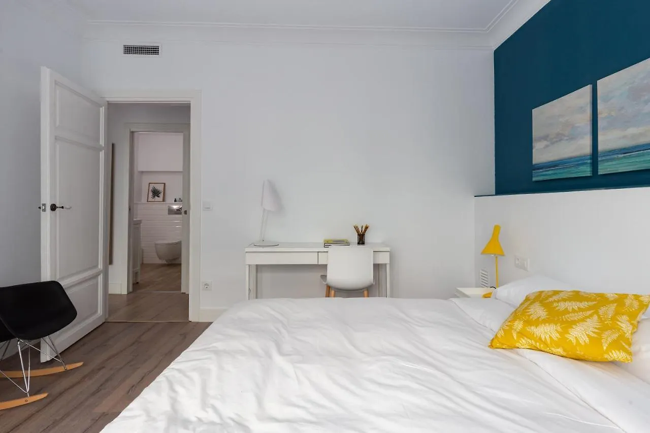 Апартаменты Casa Cosi - Eixample 2 Барселона